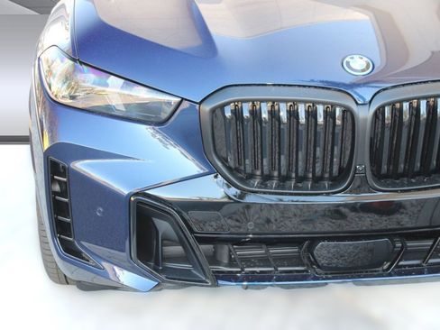 New 2026 BMW X5 xDrive50e w/ M Sport Package image 11