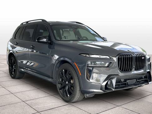 Used 2024 BMW X7 M60i w/ Executive Package image 2