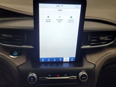 Used 2020 Ford Explorer Platinum w/ Premium Technology Package image 25