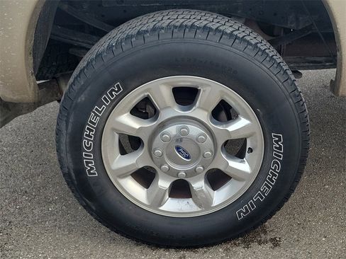 Used 2011 Ford F350 Lariat w/ Lariat Ultimate Pkg image 6