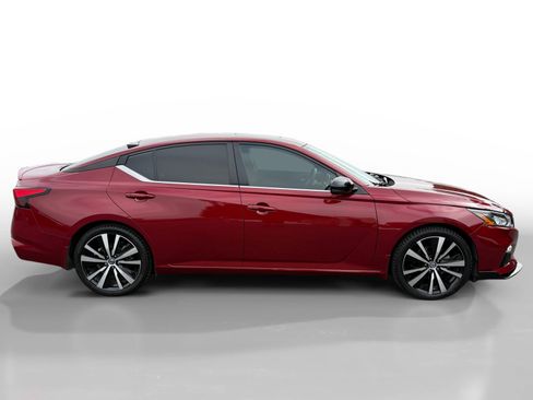 Used 2021 Nissan Altima 2.5 SR w/ SR Premium Package FWD image 6