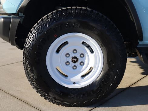 New 2025 Ford Bronco Heritage Edition image 26