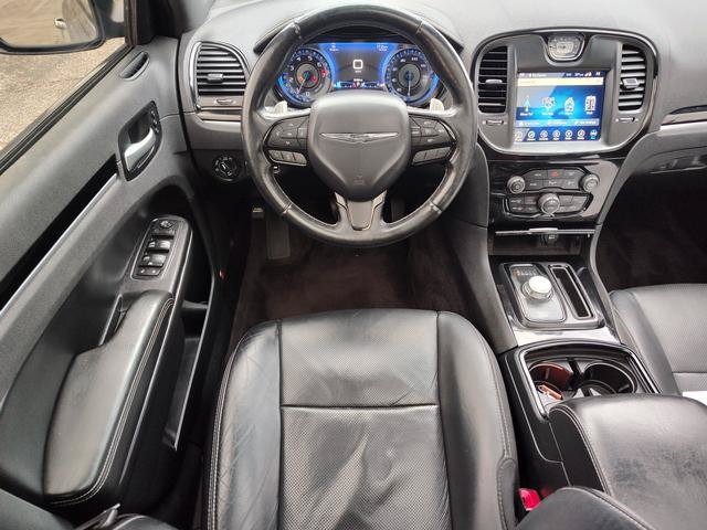 Used 2017 Chrysler 300 S w/ 300S Premium Group AWD/4WD image 16