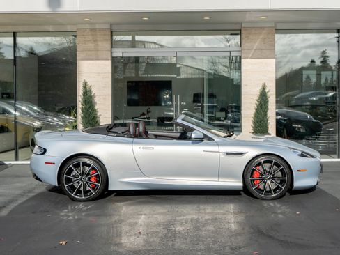 Used 2016 Aston Martin DB9 GT image 48