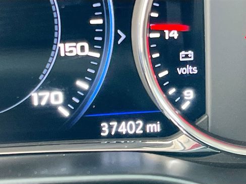 Used 2023 GMC Acadia AT4 w/ Technology Package image 12