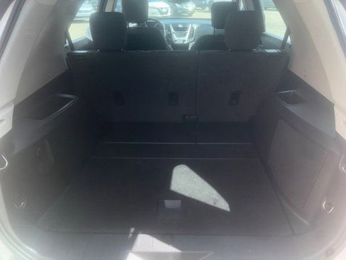 Used 2013 Chevrolet Equinox LS image 12