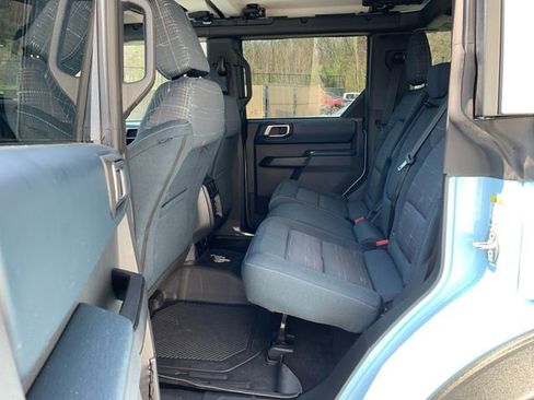 Used 2025 Ford Bronco Heritage Edition AWD/4WD image 15