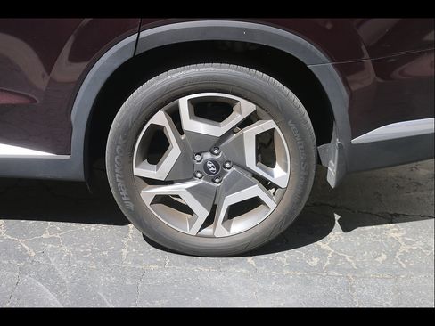 Used 2023 Hyundai Palisade Limited FWD image 7