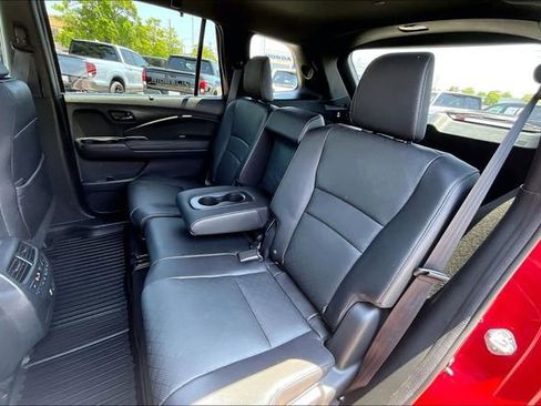 Used 2023 Honda Passport Elite image 19
