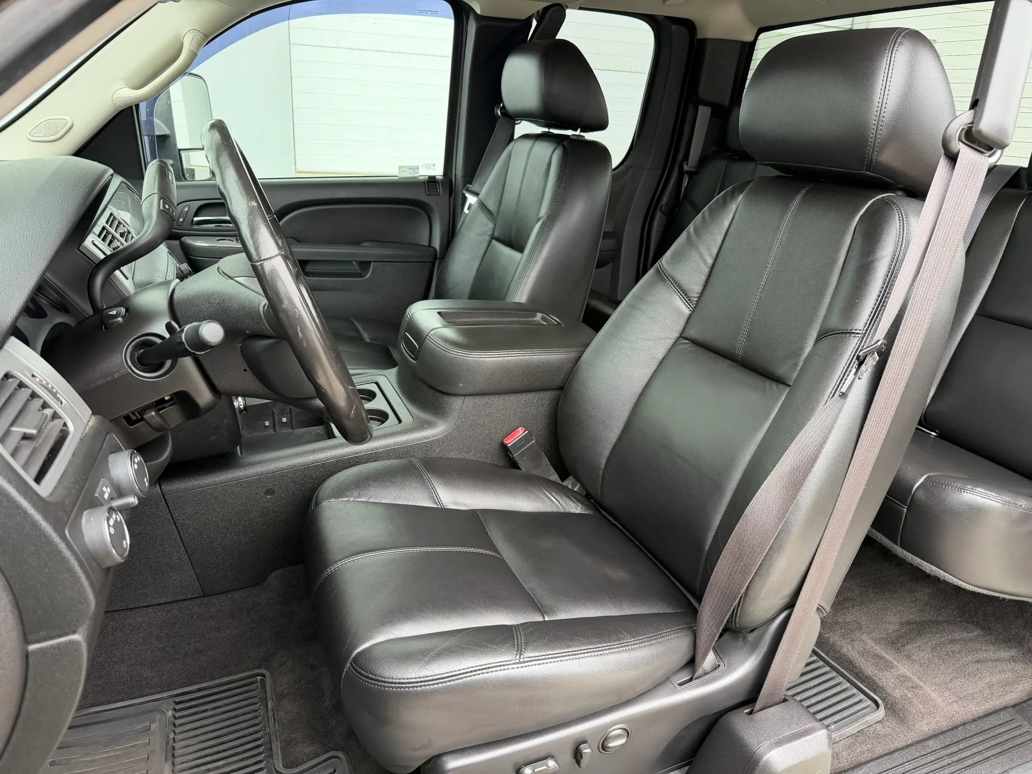 Used 2013 Chevrolet Silverado 3500 LTZ w/ LTZ Plus Package AWD/4WD image 28