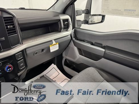 Used 2025 Ford F250 XL w/ STX Appearance Package image 40