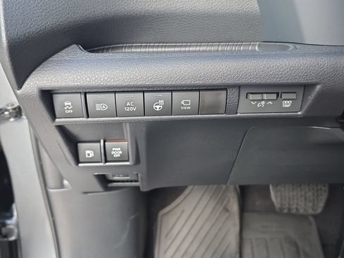 New 2026 Toyota Sienna Platinum AWD/4WD image 22