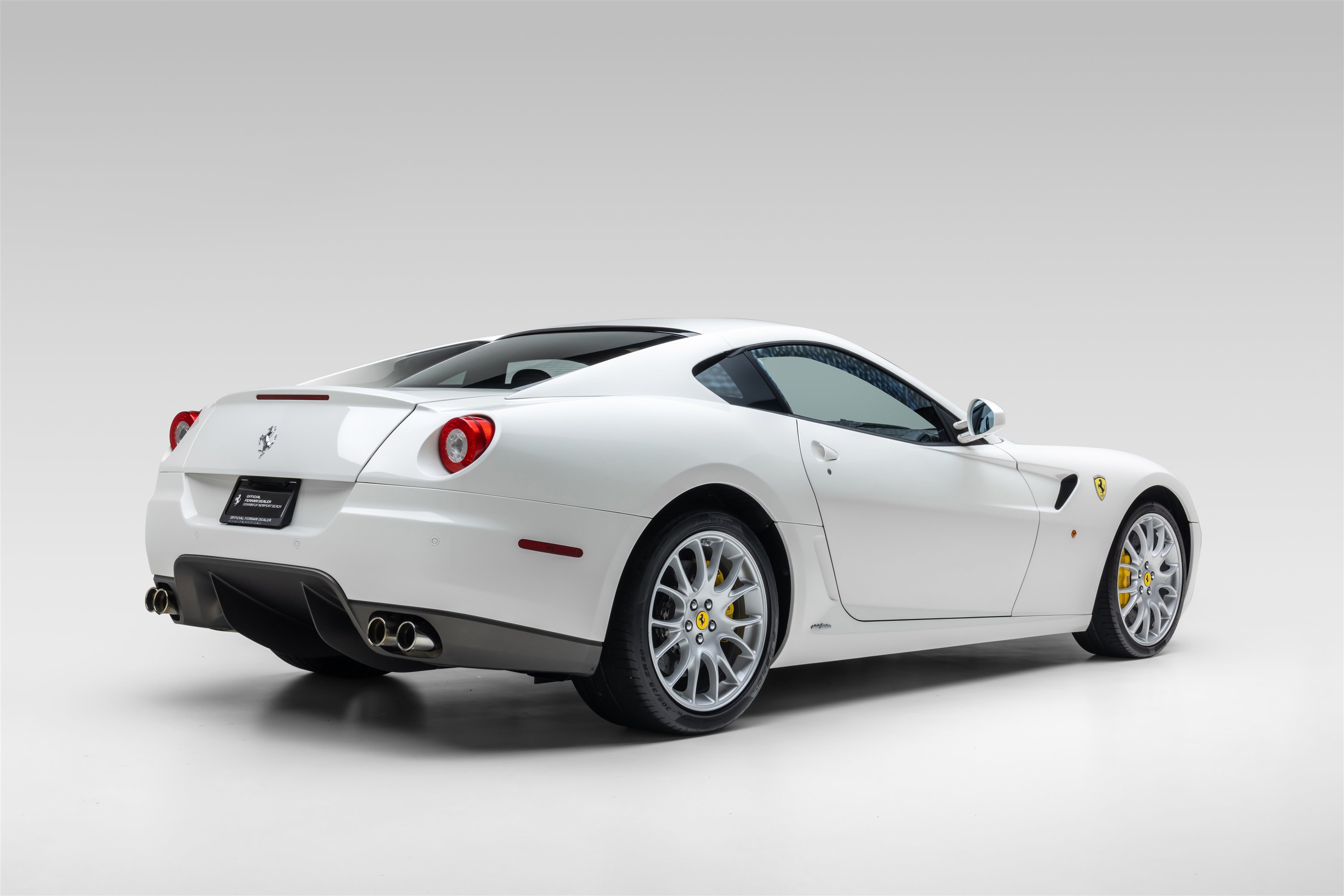 Certified 2010 Ferrari 599 GTB Fiorano RWD image 10