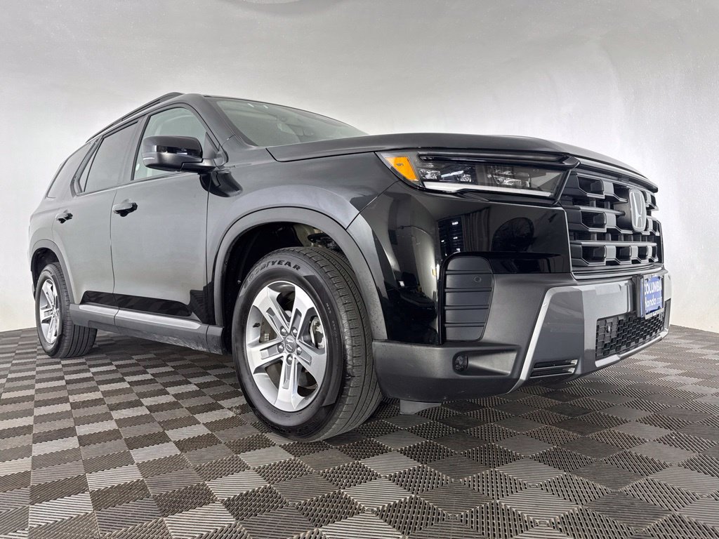 Certified 2026 Honda Pilot EX-L image 2