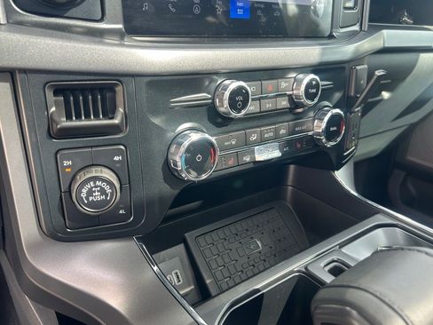 New 2025 Ford F150 XLT w/ Equipment Group 303A High image 38