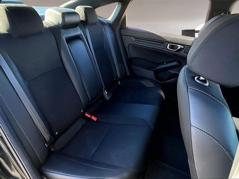 Used 2025 Honda Civic Sport image 25