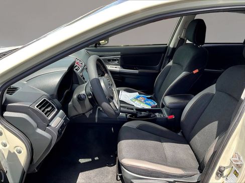 Used 2016 Subaru Crosstrek 2.0i Premium w/ Moonroof Package AWD/4WD image 17