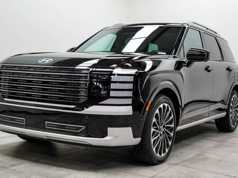 Used 2026 Hyundai Palisade Calligraphy FWD image 7