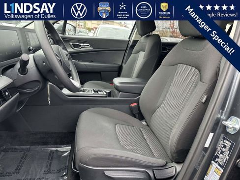 Used 2023 Kia Sportage LX image 10