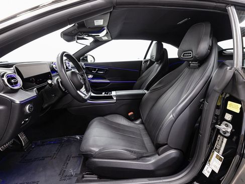 Used 2024 Mercedes-Benz CLE 450 4MATIC Cabriolet image 9