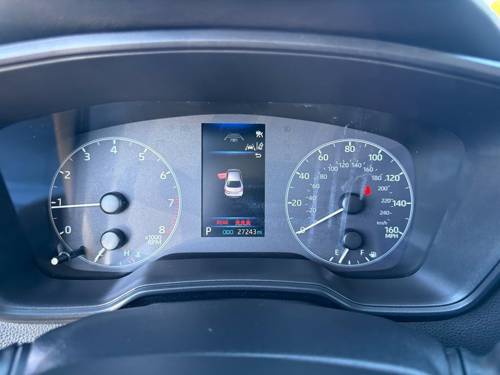 Used 2025 Toyota Corolla LE FWD image 20