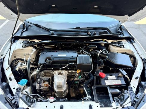 Used 2017 Honda Accord EX-L image 20
