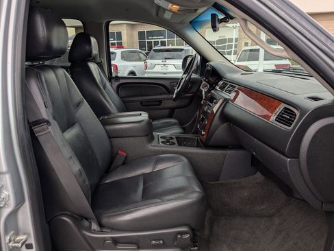 Used 2013 Chevrolet Tahoe LT AWD/4WD image 27