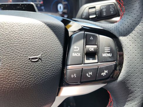 Used 2025 Ford Explorer ST-Line w/ Premium Package AWD/4WD image 30