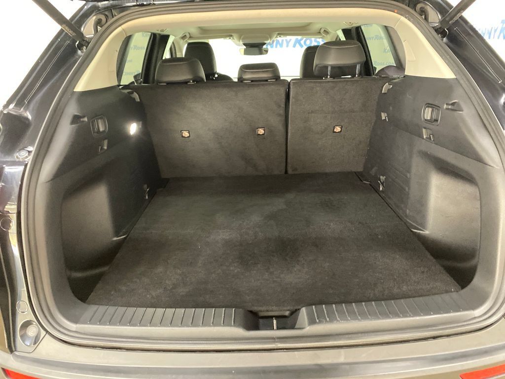 Certified 2024 MAZDA CX-50 AWD 2.5 S w/ Cargo Package image 19