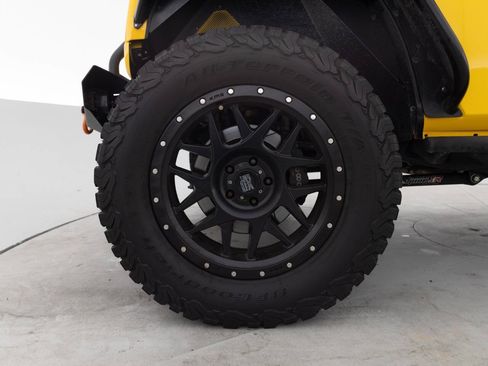 Used 2008 Jeep Wrangler Unlimited Rubicon w/ Dual Top Group AWD/4WD image 17