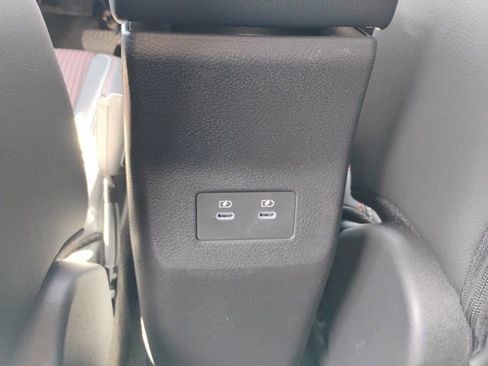 New 2026 Nissan Kicks SR w/ Cold Weather Package AWD/4WD image 11