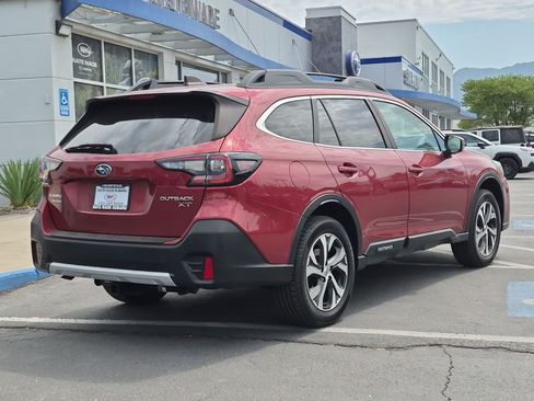 Used 2022 Subaru Outback Limited XT AWD/4WD image 3