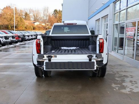 New 2026 GMC Sierra 3500 Pro image 29