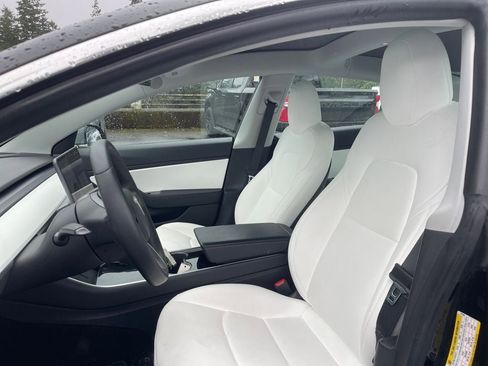 Used 2020 Tesla Model 3 Performance image 14
