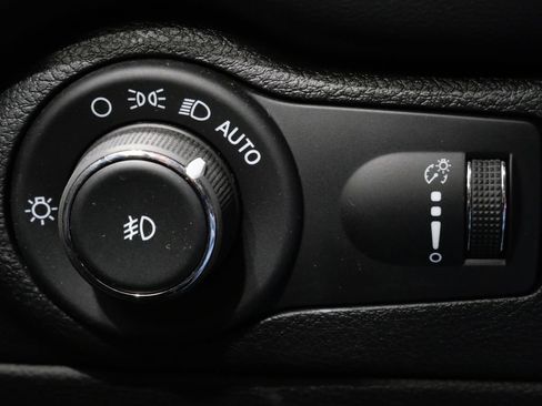 Used 2023 Dodge Durango GT AWD/4WD image 15