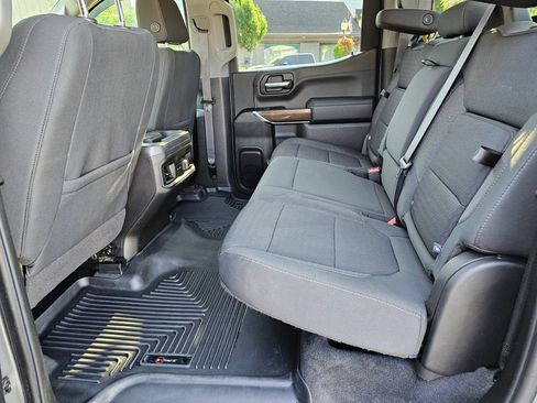 Used 2021 Chevrolet Silverado 1500 RST w/ Z71 Off-Road Package AWD/4WD image 18