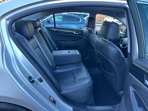 Used 2012 Hyundai Genesis 3.8 image 29