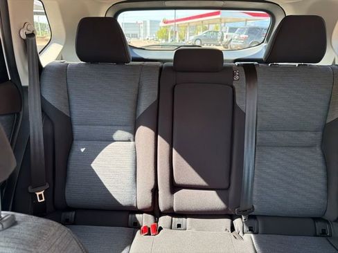 Used 2021 Nissan Rogue S FWD image 20