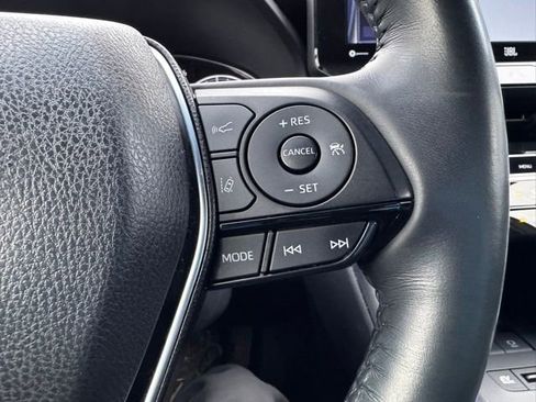 Used 2021 Toyota Venza Limited w/ Advanced Technology Package image 14