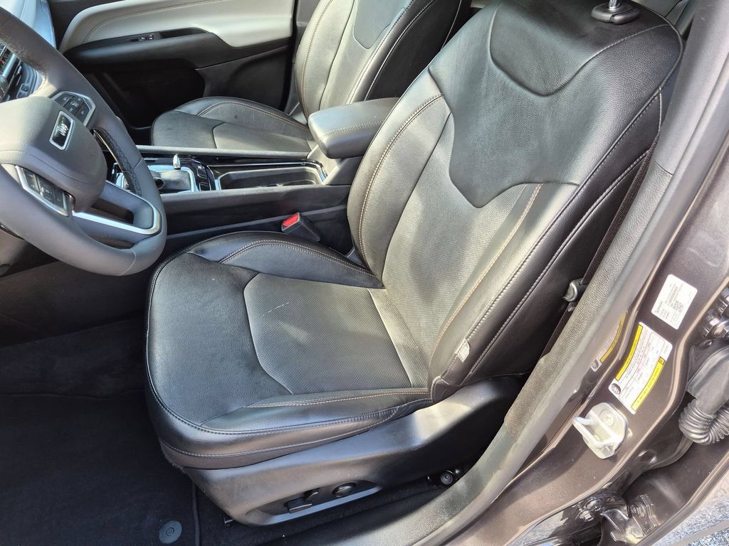 Certified 2023 Jeep Compass Limited AWD/4WD image 20