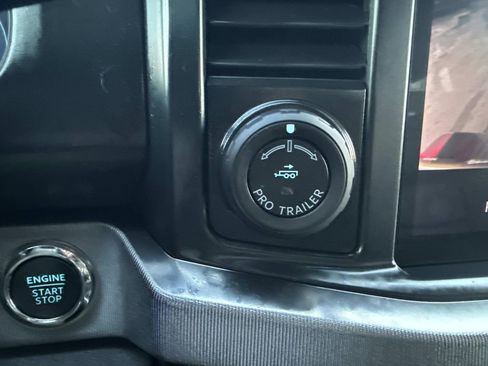 Used 2024 Ford F350 Platinum w/ FX4 Off-Road Package image 27