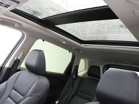 Used 2023 Nissan Rogue SV w/ SV Premium B Package image 17