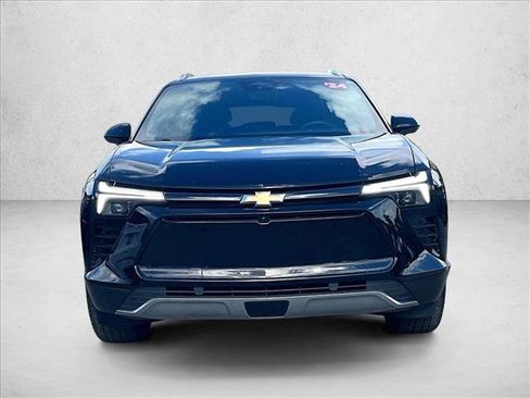 Used 2024 Chevrolet Blazer EV LT AWD/4WD image 3