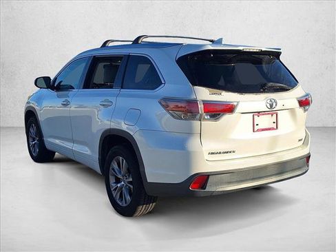 Used 2014 Toyota Highlander XLE image 7