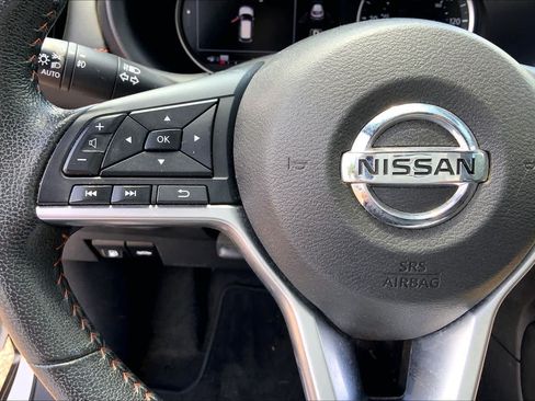 Used 2019 Nissan Kicks SR FWD image 24