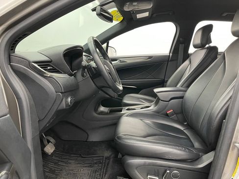 Used 2017 Lincoln MKC Premiere AWD/4WD image 16