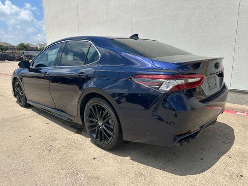 Used 2021 Toyota Camry XSE FWD image 5