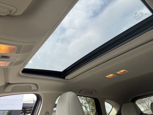 Used 2024 MAZDA CX-5 AWD 2.5 S w/ Premium Plus Pkg image 4