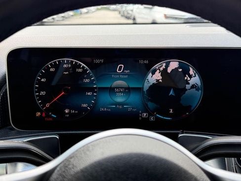 Used 2020 Mercedes-Benz GLB 250 4MATIC image 22
