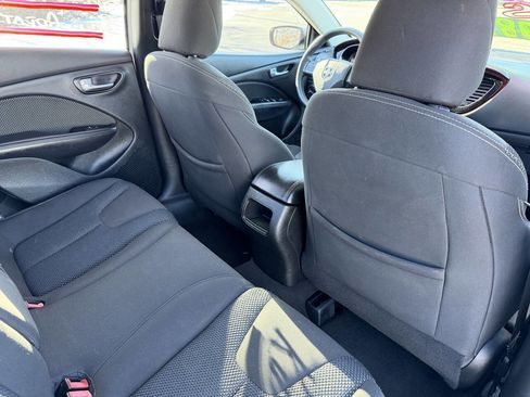 Used 2016 Dodge Dart SXT image 12